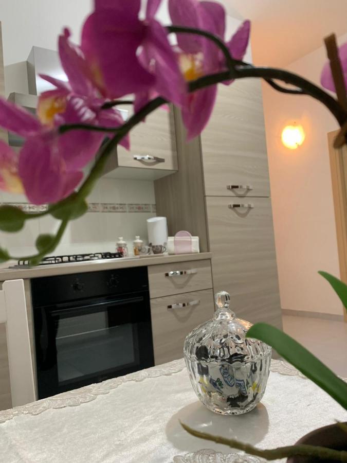Le Tre Orchidee Bed & Breakfast Salerno Exterior photo